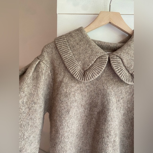 Anthropologie ASTR the Label The Dashwood Peter Pan Collared Sweater - Picture 5 of 10